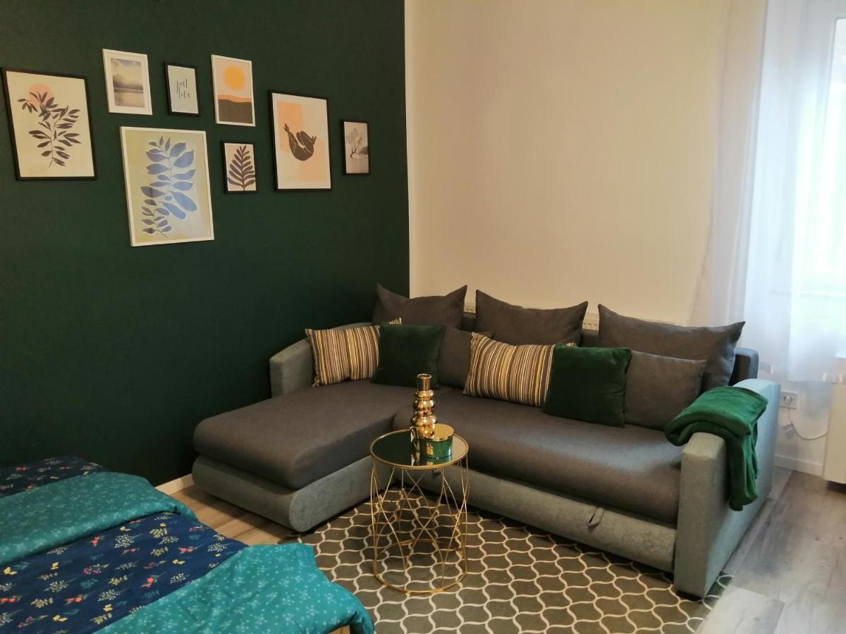 Hanna Apartman Szeged Bagian luar foto
