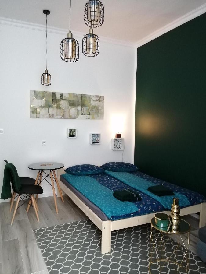 Hanna Apartman Szeged Bagian luar foto